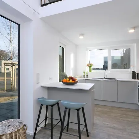2 Bedroom Front In Lembruch-duemmer *