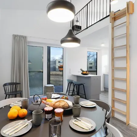 2 Bedroom Front In Lembruch-duemmer *